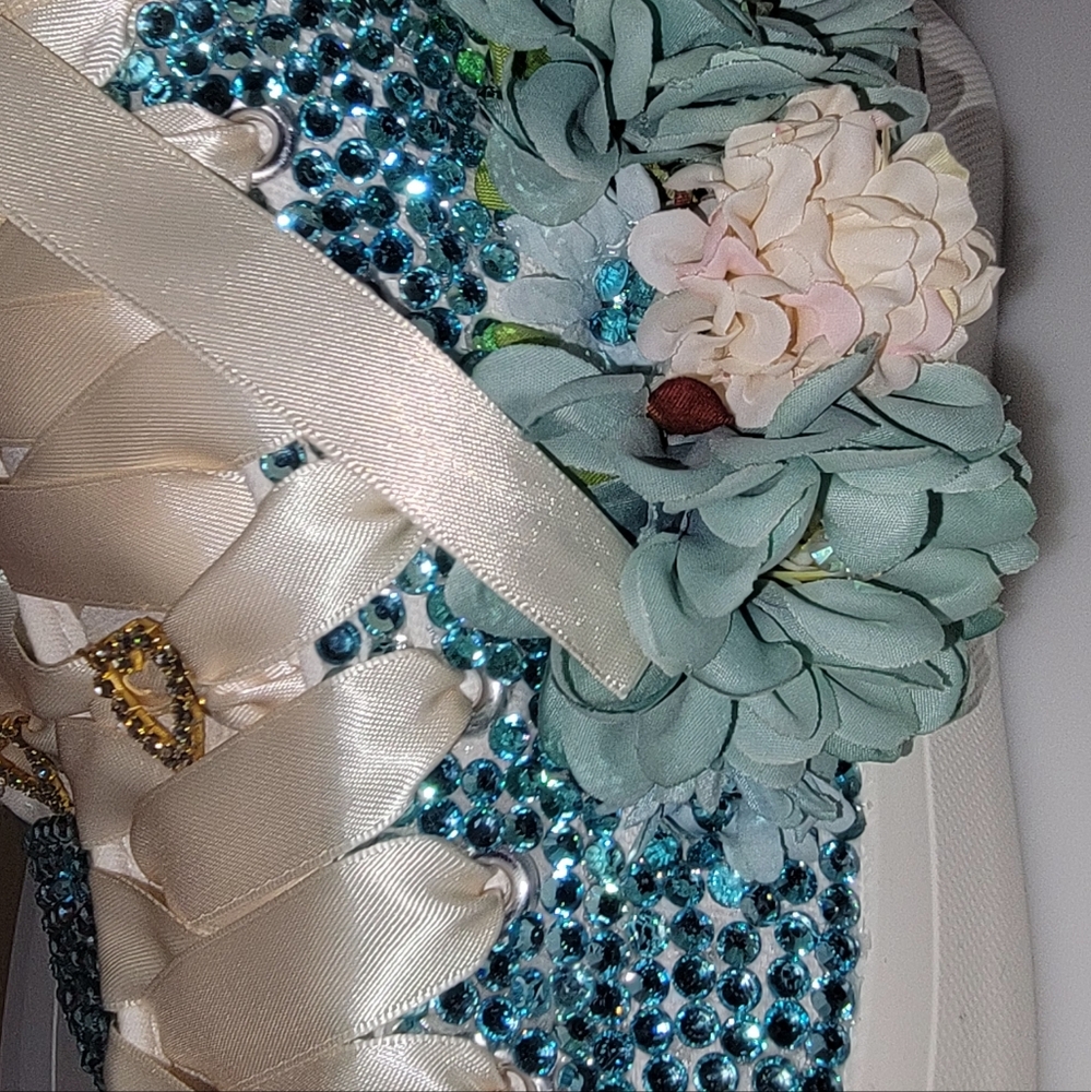 Elegant Crystal Embellished Sneakers - Picture 10 of 12